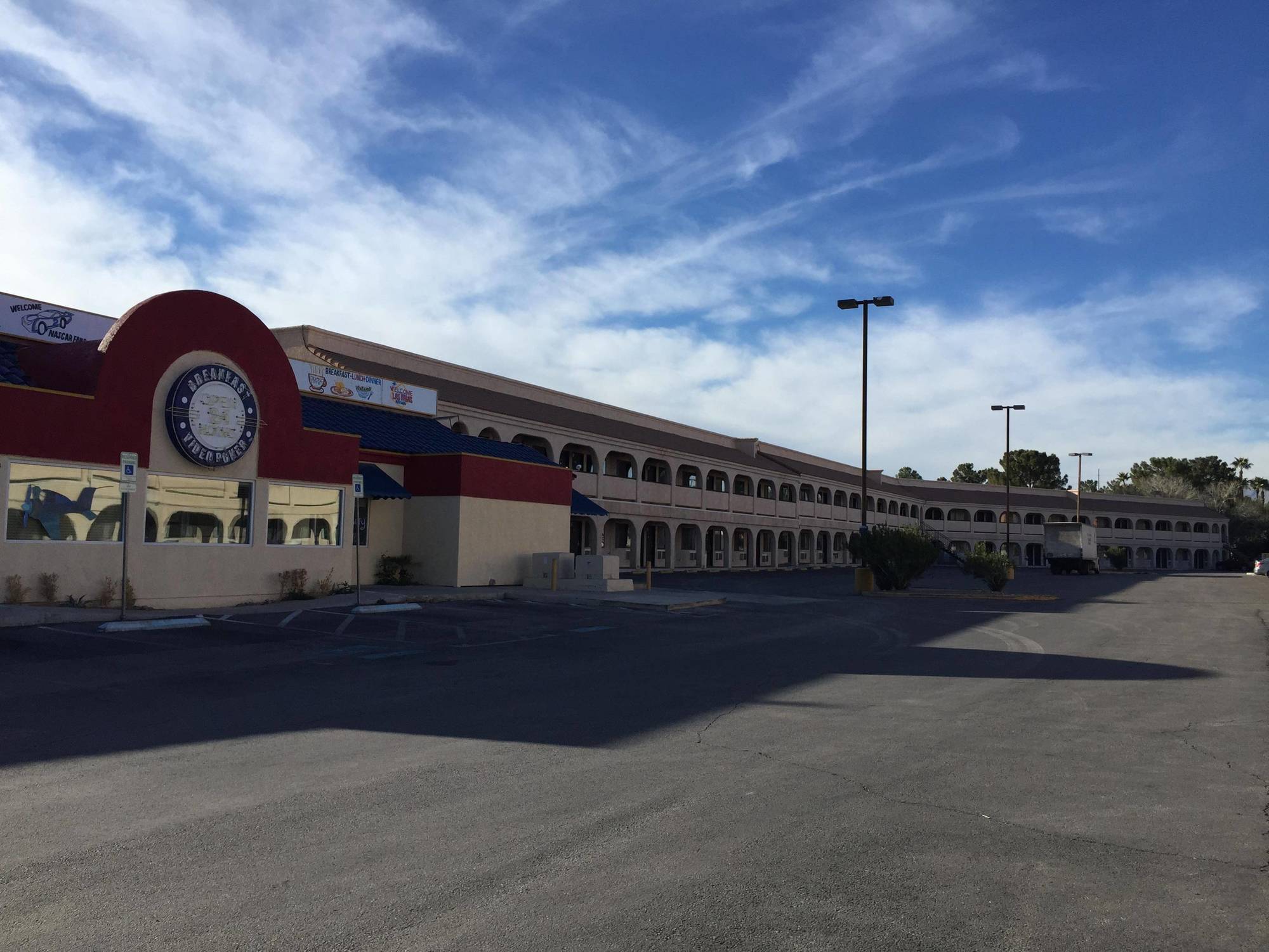 Super 8 By Wyndham Las Vegas Nellis Afb Area מראה חיצוני תמונה